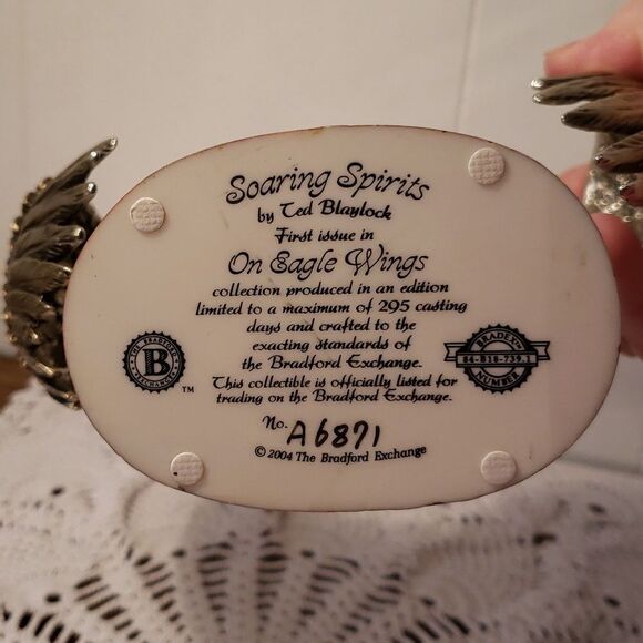 Bradford Exchange "Soaring Spirits" from On Eagle's Wings Collection Statue - Picture 6 of 6